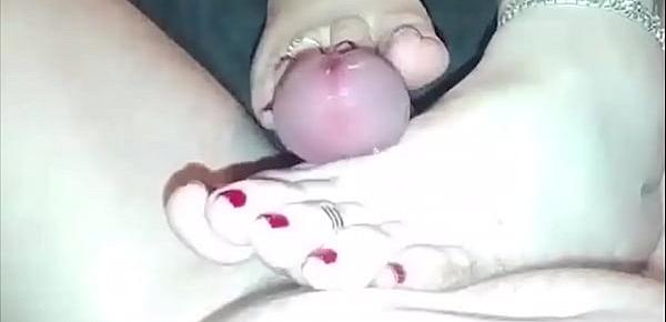  Awesome Footjob By Newly Married Wife